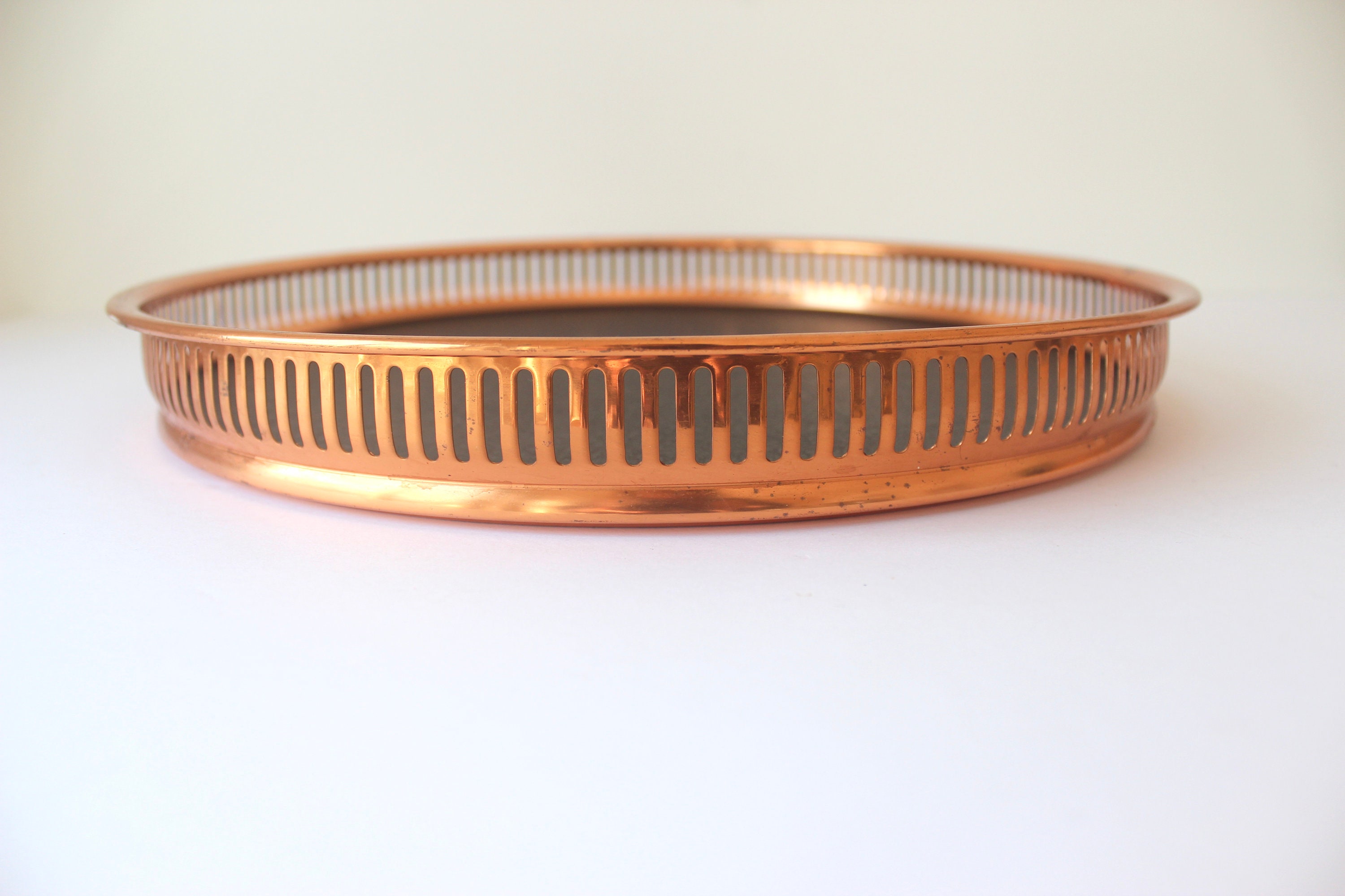 40cm Copper Round Plate - Food Serving Tray – R & B Import