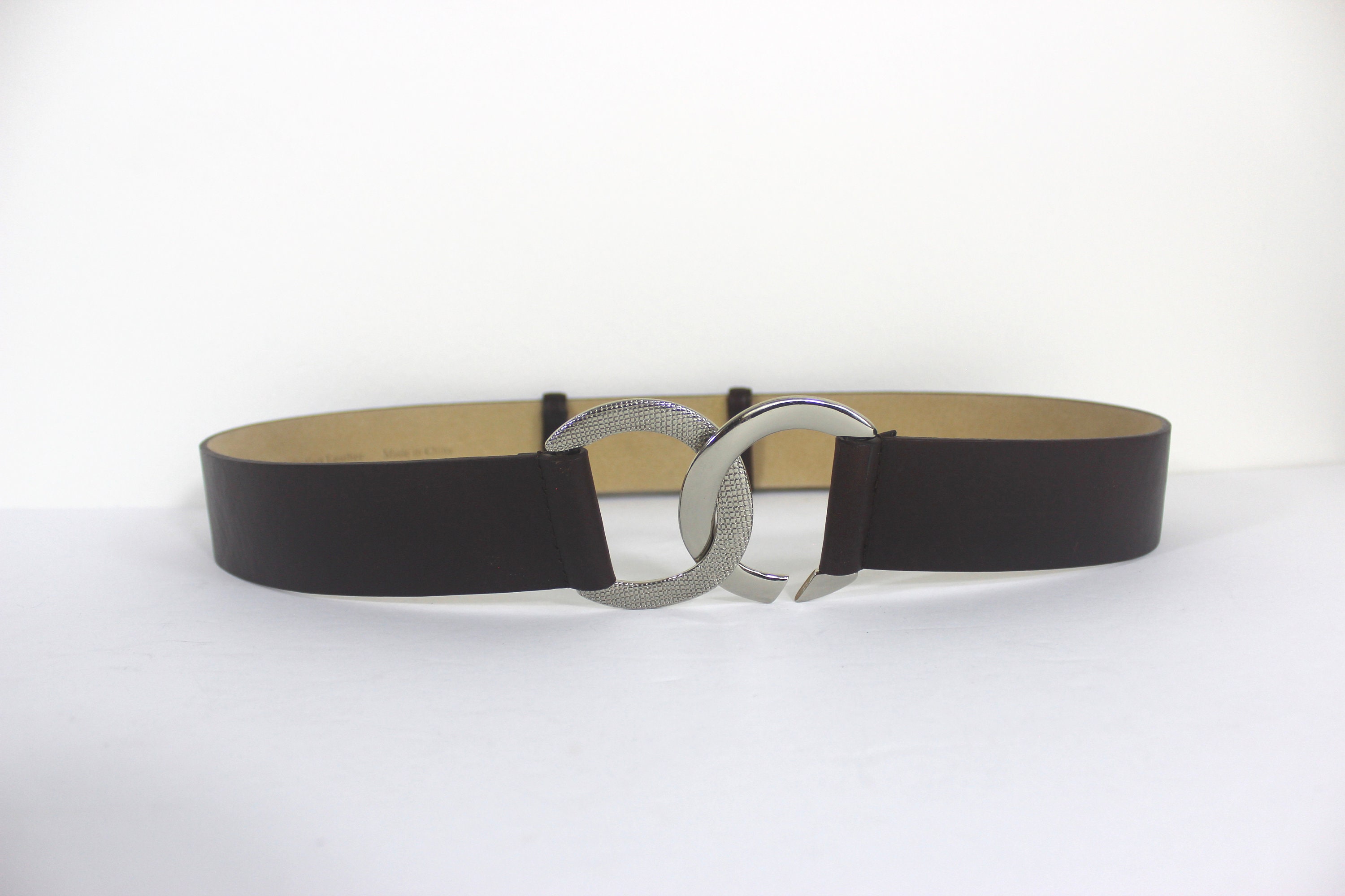 Adjustable Ellen Tracy Italian Leather Belt With Silver  display picture 1