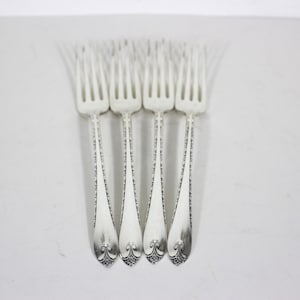 1940 Set of 4 Exquisite Vintage Silverplate Dinner Forks, Wm Rogers IS Exquisite Pattern, Four Plated Silver Plate Long Fork