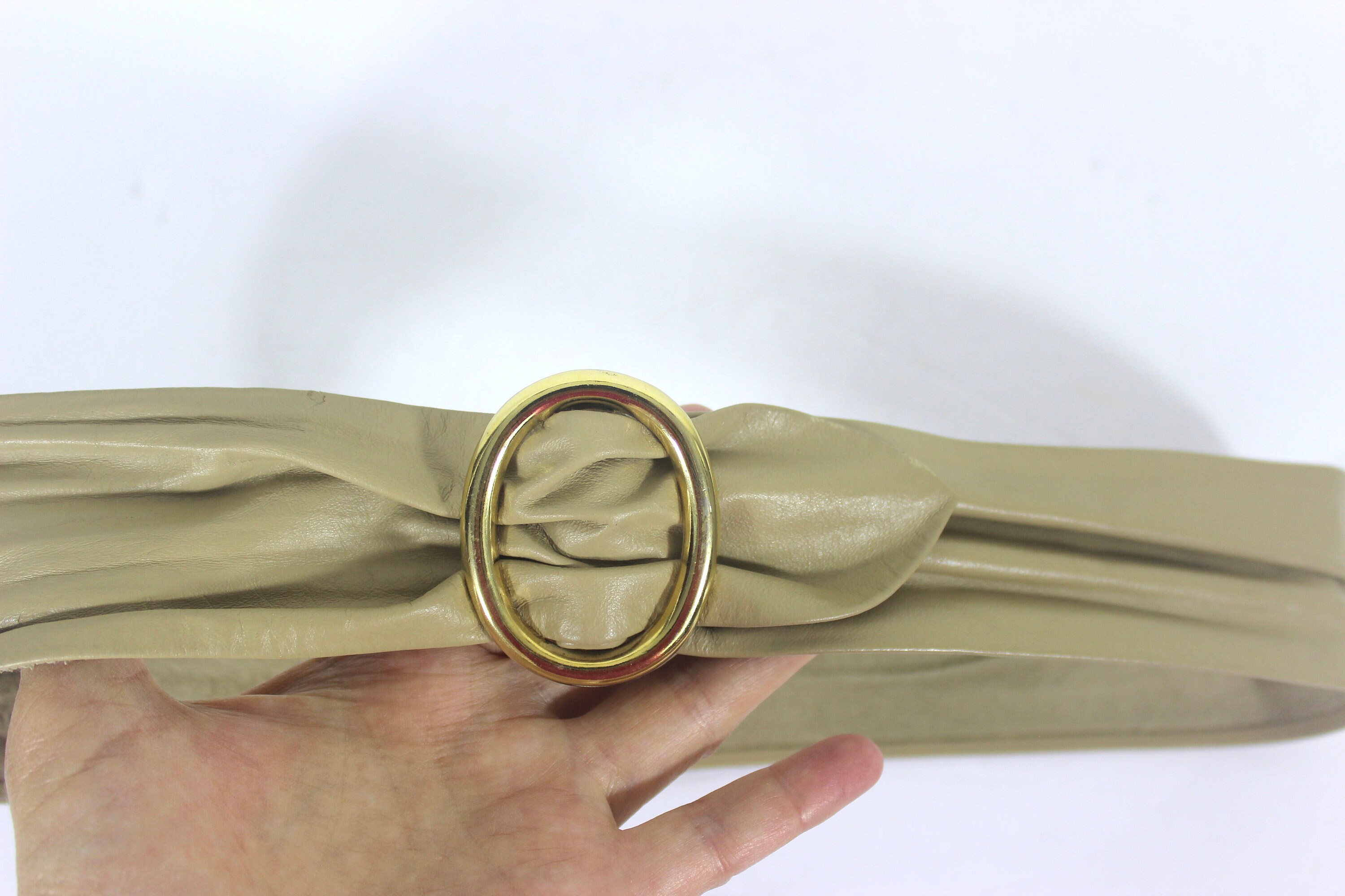 Vintage Beige Leather Wrap Belt Adjustable, Wide Thin  display picture 1