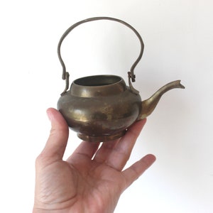 Vintage Brass 3 Footed Teapot Vintage Teapot, Tea Kettle, Brass