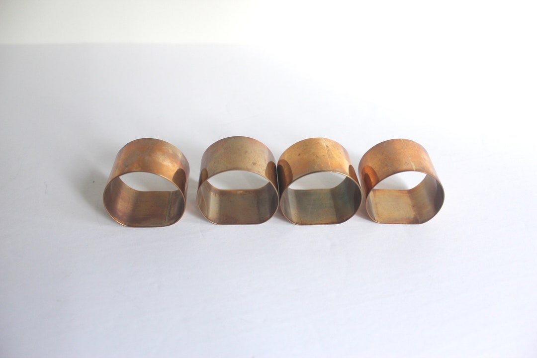 Set of 4 Brass Napkin Rings, Vintage Patina, Mid Century Napkin Holders