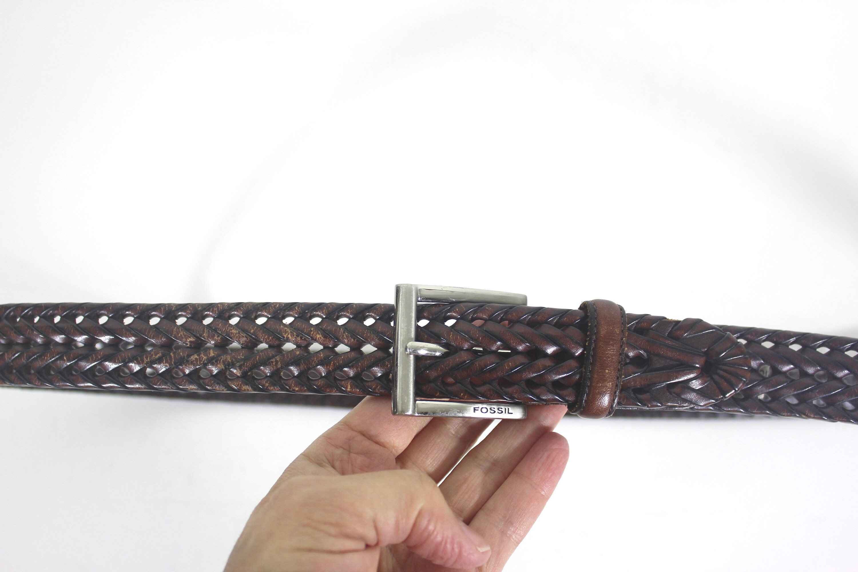 42”-46” FOSSIL Adjustable Braided Woven Brown Leather Belt  display picture 1