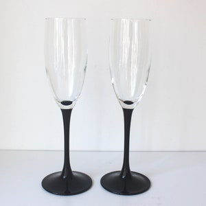 Pair of Two Black Onyx Stemmed Champagne Flutes Glasses, Luminarc France, Vintage Eighties Mimosa, Toasting, Girls Lunch, Brunch, Clear Bowl