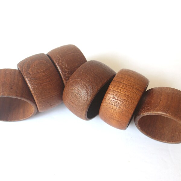Set of 6 Mid Century Modern Wood Napkin Rings, Vintage Holders, MCM Lot of Six Entertain, Host Hostess Gift, Dinner Party, Dining Style
