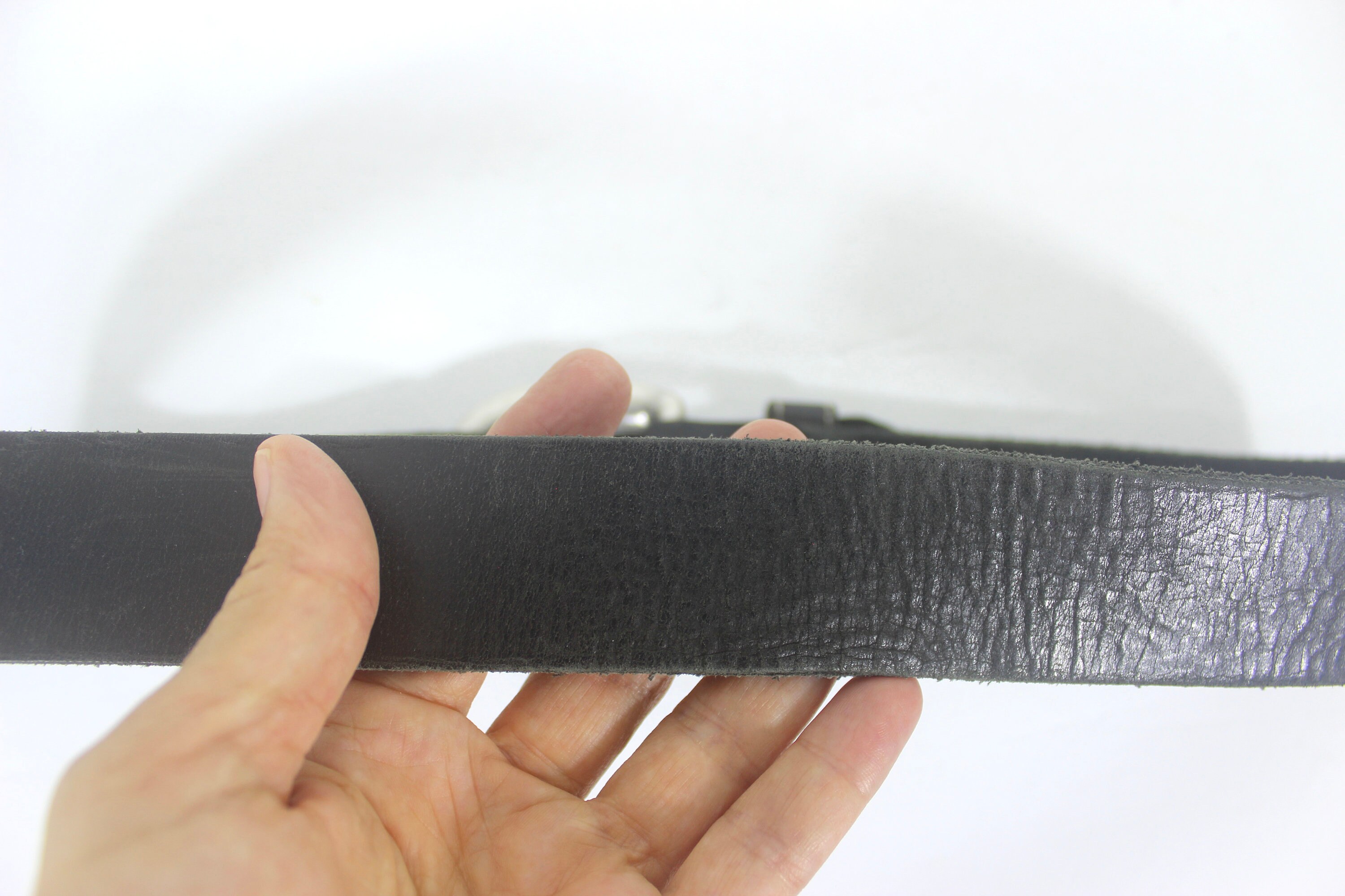 Vintage Thick Leather Monochromatic Topstitched Belt in Black Size 28 / Small No. 288, Western Debossed Center Bar Leather Belt in Black  main image 4