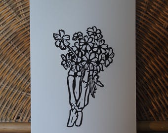 Grabado en linóleo A5 - Esqueleto sosteniendo un ramo de margaritas - Linograbado - impresión en bloque