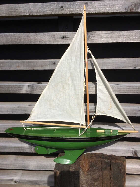 Triang Pond Yacht - Etsy Australia