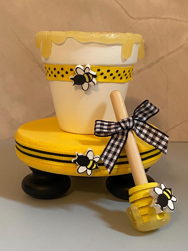 Rustic Wood Riser With Honey Pot & Dipper: Farmhouse Bee Decor - Etsy