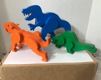 Dino-Land.   Toy Wood Dinosaurs