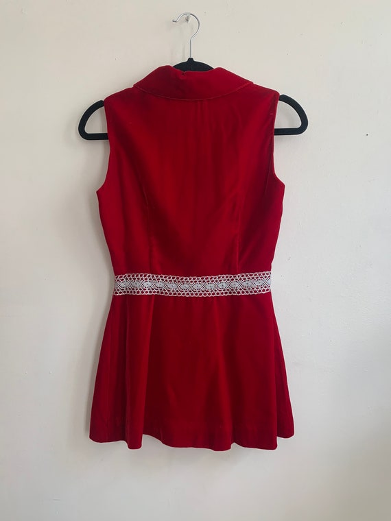 Vintage 1960s Red Velvet Tunic with Gemstone Butt… - image 3