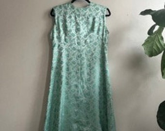 Vintage 1960s Sparkle Paisley Dress Medium
