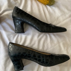 1980s Stuart Weitzman Pumps