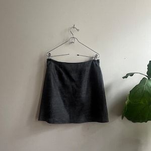 Vintage 1990s Gray Leather Mini Skirt Vakko 2