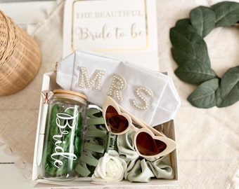 Bride To Be Gift Box | Personalized Bridal Shower Gift | Bride Wedding Gifts | Gift Ideas For Bride | Bride Box | Green Bride Gift Set