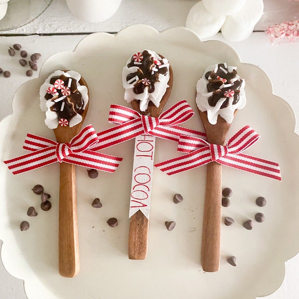 Hot Chocolate Spoons - Cocoa Spoon Pops - Hot Cocoa Spoons - Stocking Stuffer - Christmas Party Favor - Classroom Gifts for Christmas -