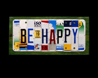 Be Happy License Plate Art, Green Wood Sign