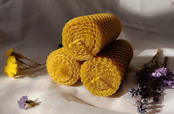 100 % Pure Beeswax Candle - Hand-rolled - Choice of size
