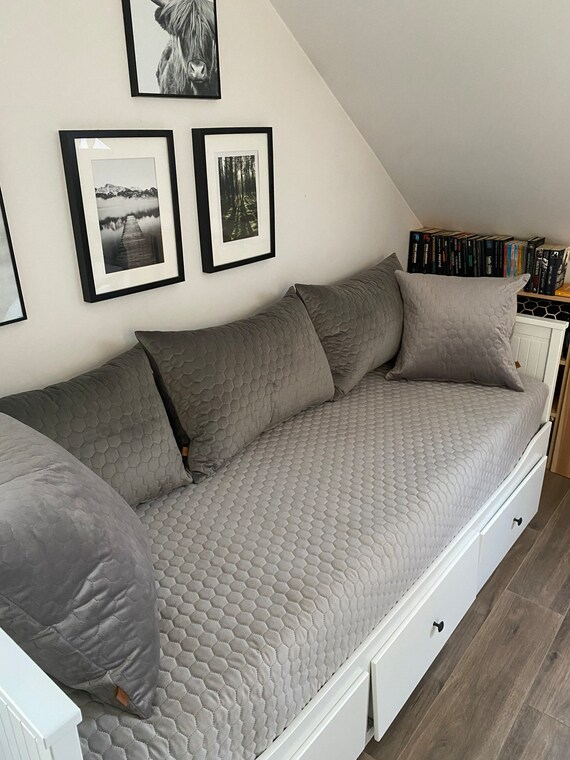 Hemnes daybed grey deals