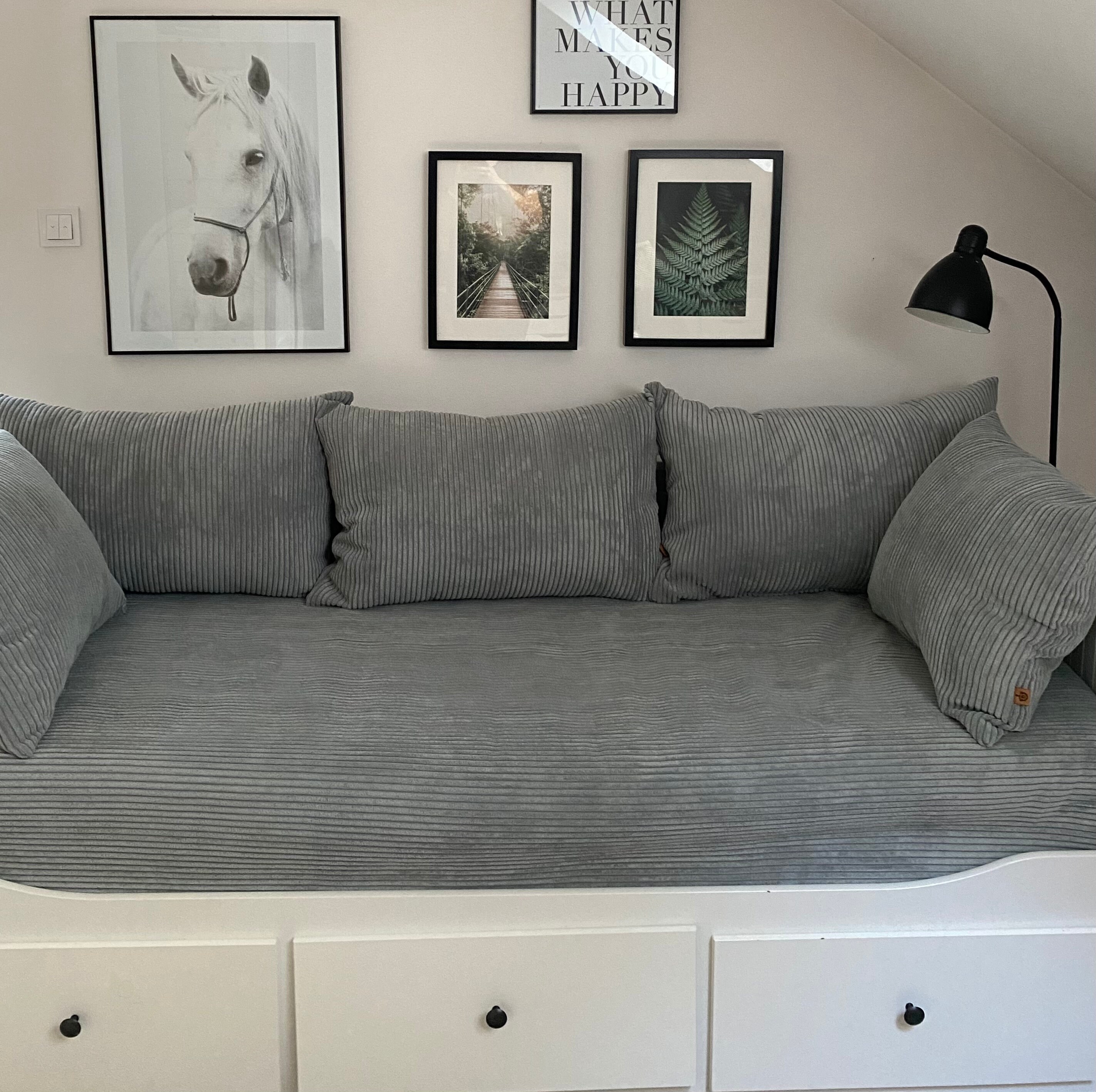 Cottagecore Tagesbett, Verstecktes Sofa, Holzarbeitssofa