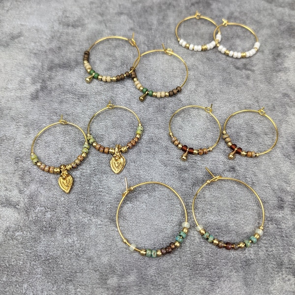 MEDIUM GLASS BEAD HOOP EARRINGS - GRAY