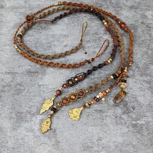 Macrame wood and gemstone hairwrap • Denver • in a bohemian look as a gift idea