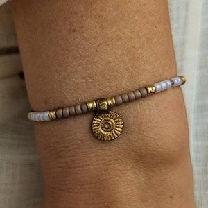 Personalized boho pearl bracelet • Hué • minimalist rocailles bracelet with glass beads bracelet as a gift idea for women