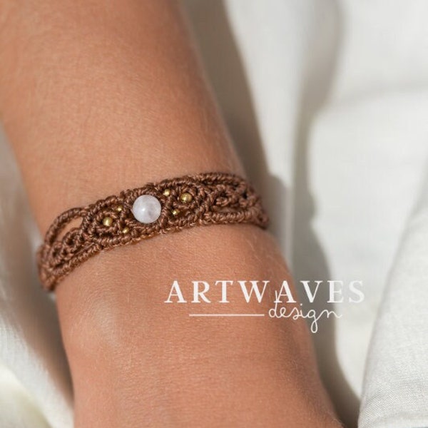 Oriental macrame bracelet • Cancun • personalized hand jewelry in gypsy style as a gift idea for women