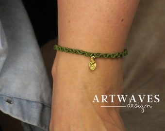 Delicate macrame anklet • La Paz • Minimalist anklet in a hippie look as a gift idea for women