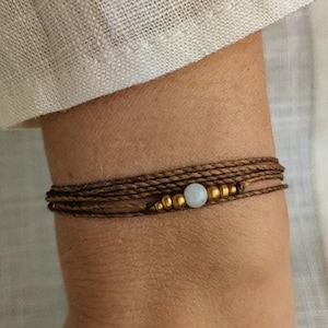 Personalisiertes Armband mit Edelstein für Damen • Jakarta • minimalistische Armkette im boho style als besonderes Geschenk für Frauen