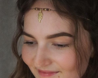 Minimalist personalized tiara/ choker • Cali • Forehead chain with brass ornament and gemstone beads