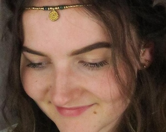 Handmade Tiara/Choker • Surabaya • personalized with gemstones