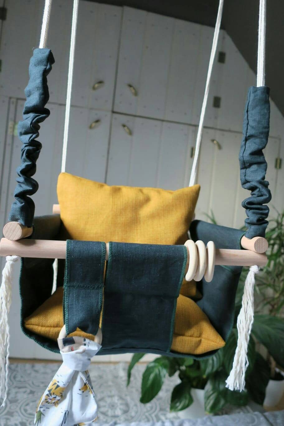 Columpio del bebé verde columpio de madera bautizo regalo | Etsy