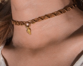 Personalisierter Makramee Choker • Amsterdam • boho Halskette mit Messingornament als Geschenkidee für Damen