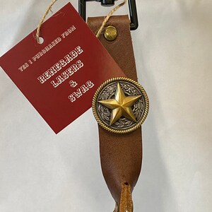 Glove clip