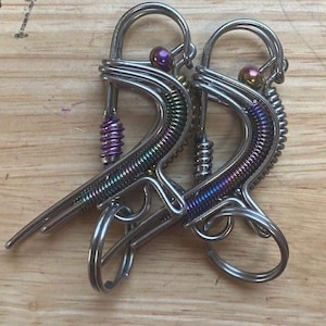Wire keychain