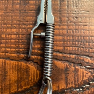 Rod holder keychain