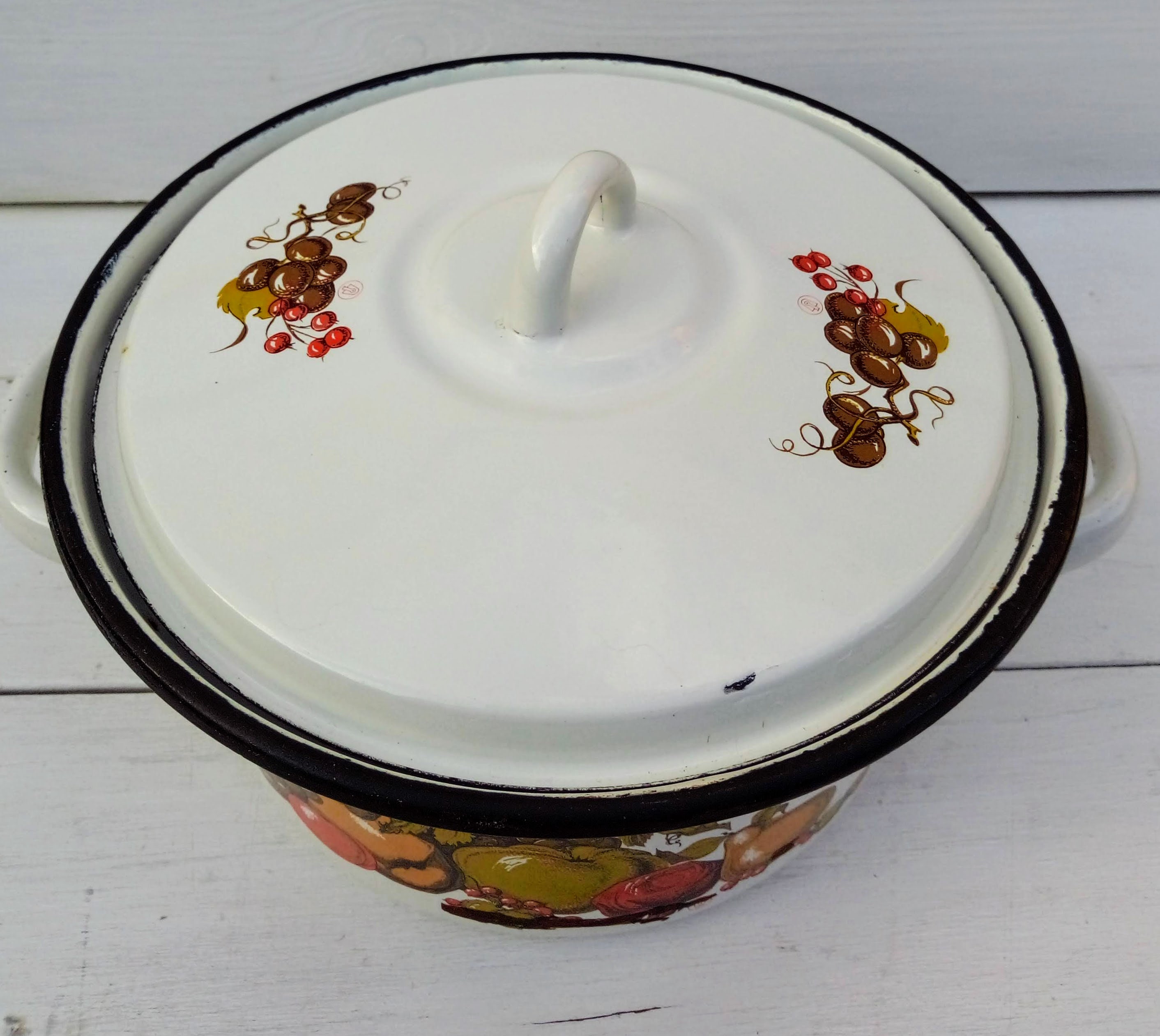 Soviet 2L Enamel Pan Vintage White Metal Pan With Lid Enamel Etsy
