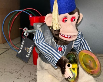 Life Size Talking Monkey Bomb(R)