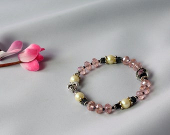 Swarovski bracelet Murano glass bracelet Murano glass beads Pink pearl bracelet Beaded bracelet Statement bracelet Sterling silver bracelet