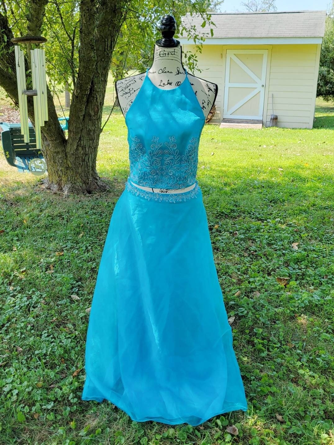 Blondie prom dresses deals