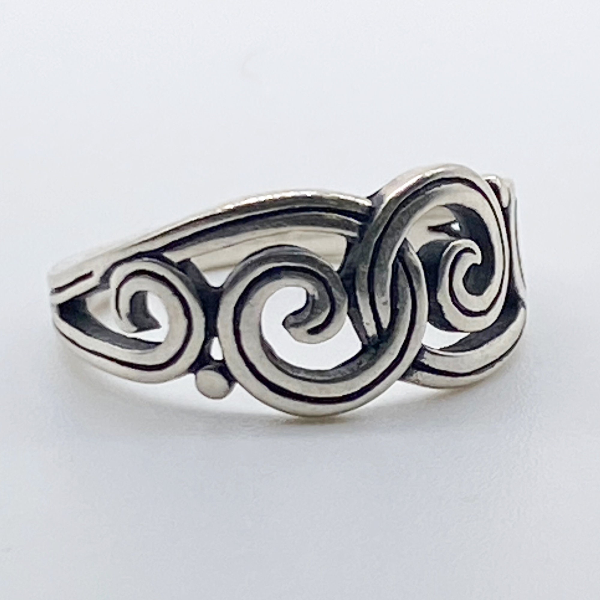 James avery gentle wave ring deals