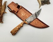 Beautiful mosaic Damascus hunter.