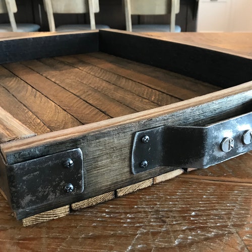 Plateau de service tonneau en chêne rustique
