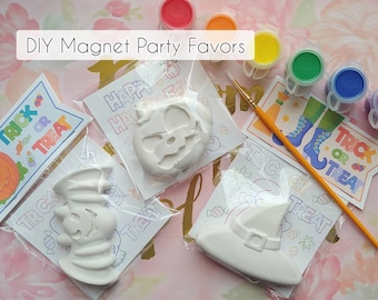 Halloween Party Favors: Coloring Card & Plaster Magnet Activity