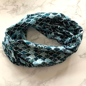 Snood, scarf, neck warmer, ladies fashion, girls fashion, winter accessory