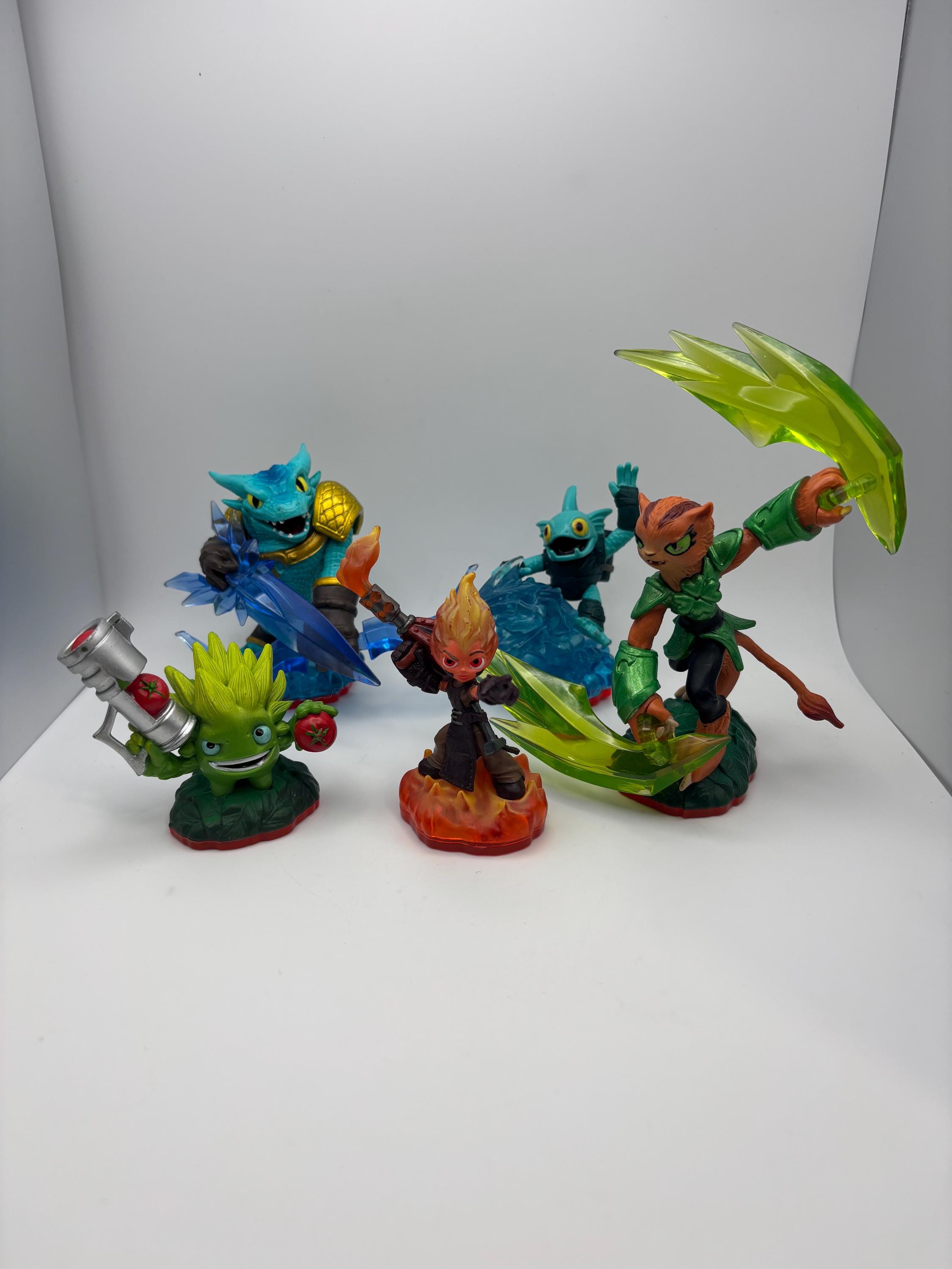 Figurine Skylanders : Trap Team - Scepter Tech + Logolder Magic + Orb