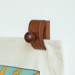 Quilt hangers for wall hangings, Tapestry Hanger Wooden Clips for  Quilts and Rugs Display