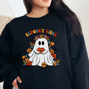 Espooky Ghost Funny Hispanic Sweatshirt, Cute Halloween Funny sweater, Retro ghost, Funny Fall sweater, Latino Mexican Sweater in Spanish