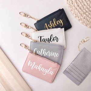 Cartera de piel sintética Saffiano personalizada, minimalista, cartera personalizada con nombre, regalo para mamá, regalo para ella, cartera para mujer, llavero con tarjetero